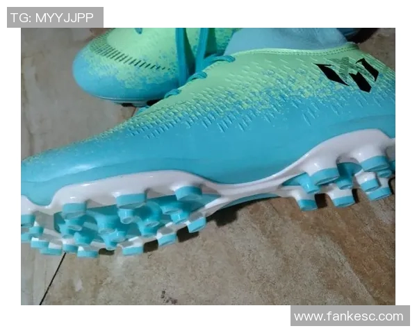 球星们的足球鞋尺码揭秘 他们穿的足球鞋到底有多大 球星们的足球鞋尺码揭秘 他们穿的足球鞋到底有多大